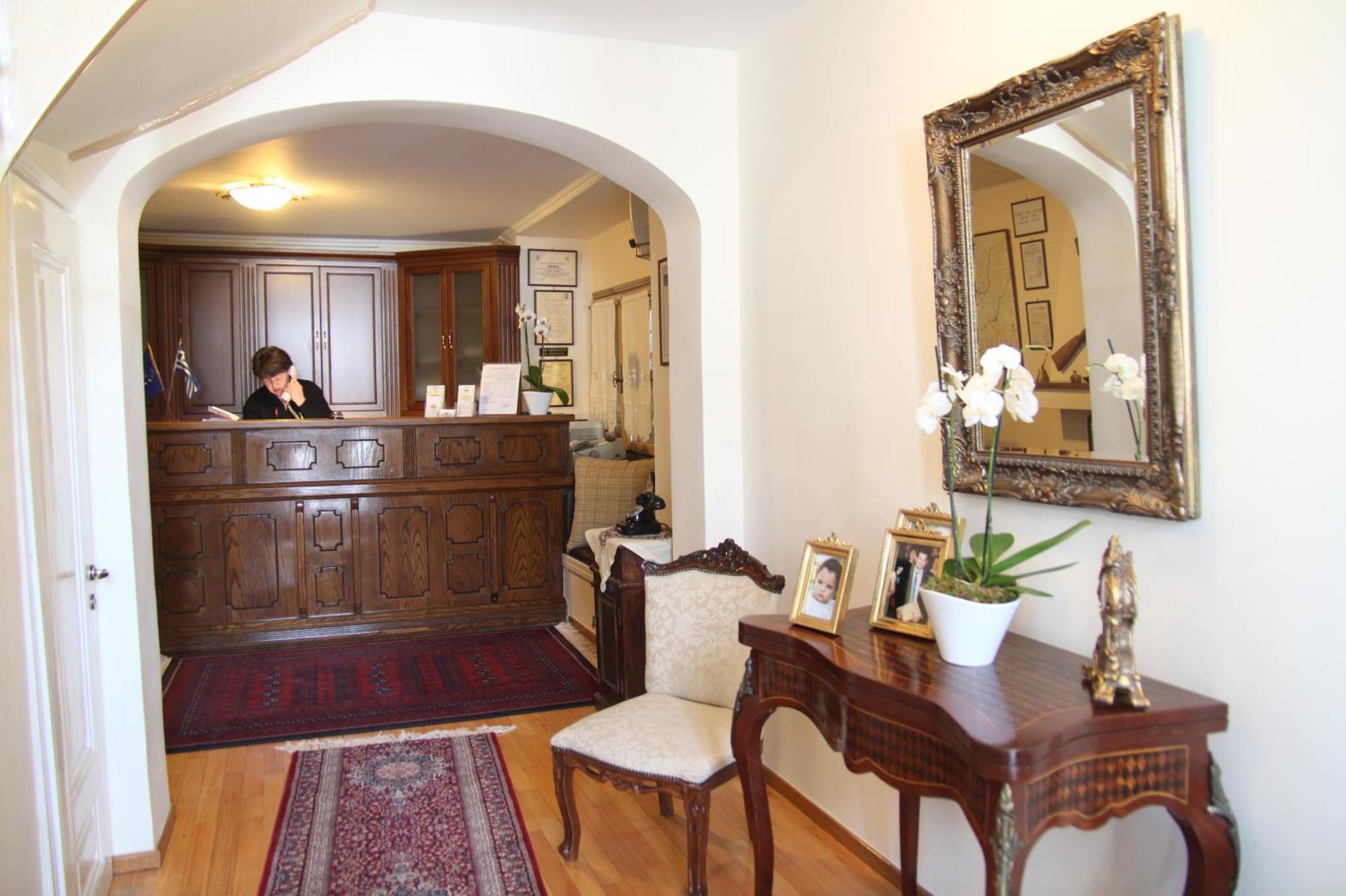 Hotel Panellinion Tríkala Kültér fotó