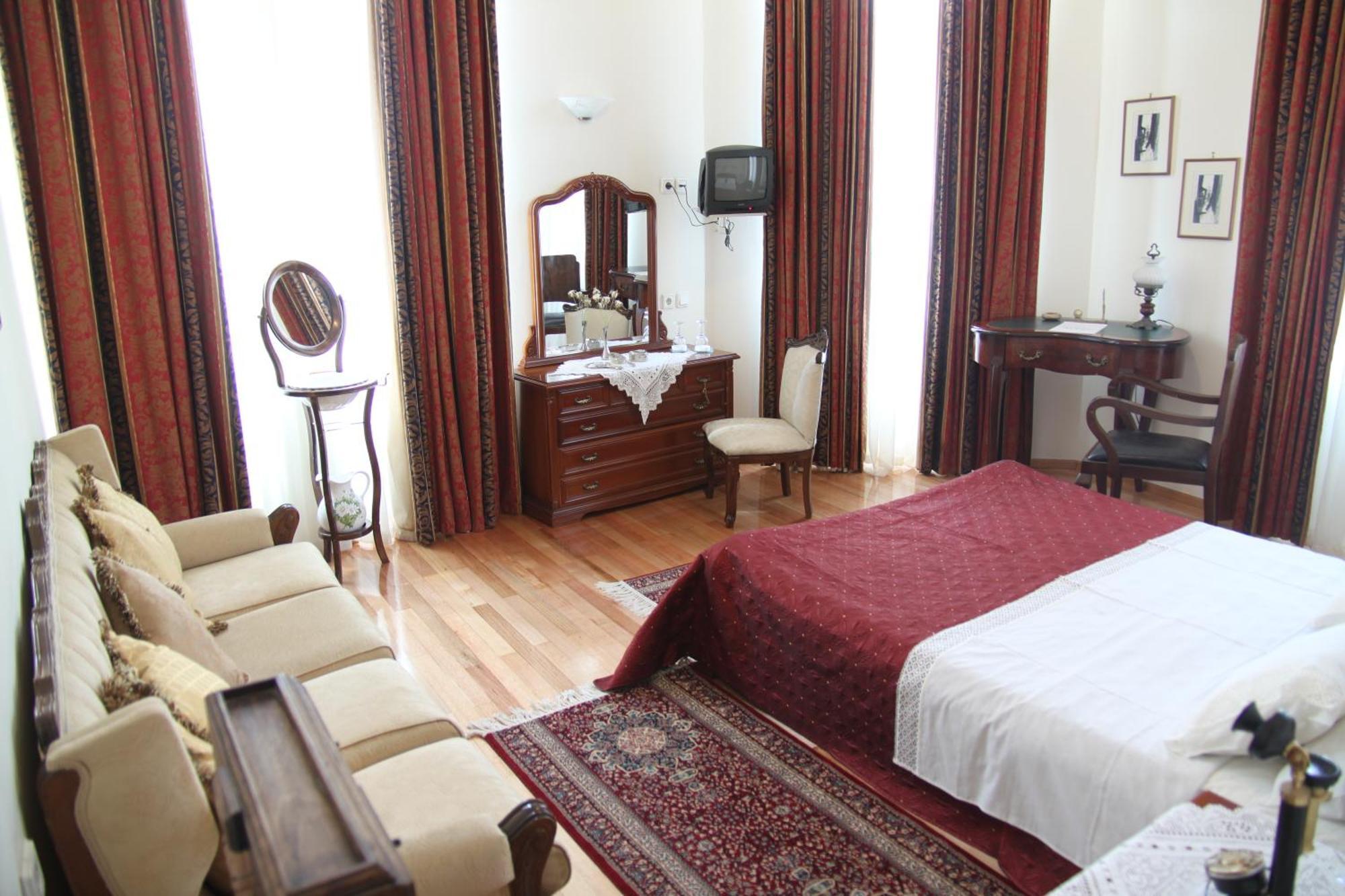 Hotel Panellinion Tríkala Kültér fotó